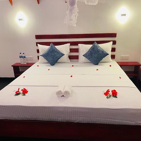 Sigiri Enaya Cottage สิกิริยา ภายนอก รูปภาพ